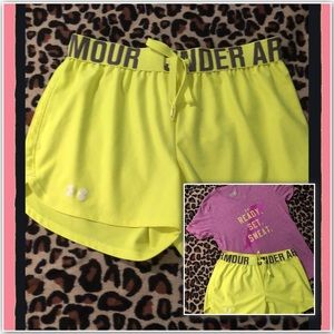 Women’s Underarmour Heatgear Shorts